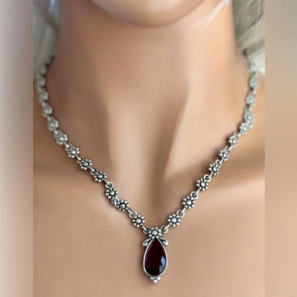 Brighton Silver Plated pink-red Glass Teardrop Charm Necklace / Bracelet Set. - Picture 2 of 11